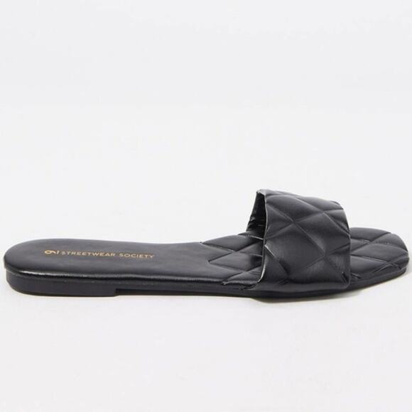 Quilted Band Embossed Sole Faux Leather Black Flat Slip-On Square Sandals - Picture 6 of 7